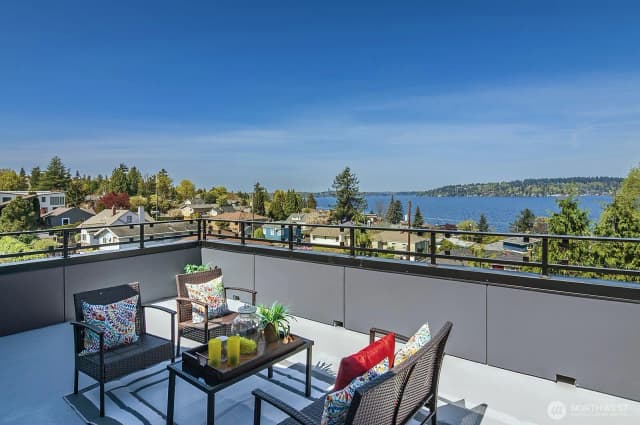 Property photo for 8536 S 114th Street, Seattle