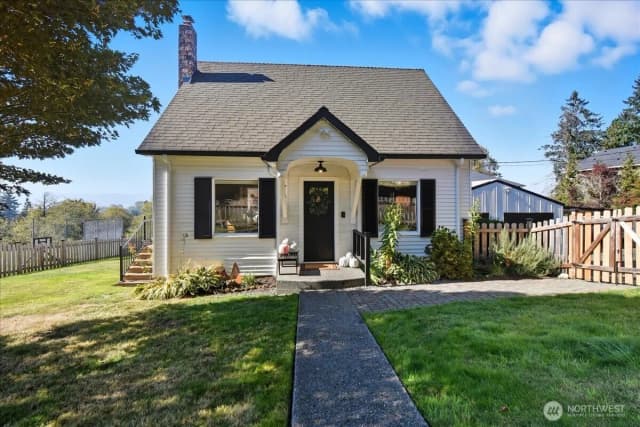 Property photo for 7130 Foster Slough Road, Snohomish