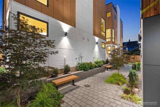 Property photo for 9237 B 16th Avenue Sw, Seattle