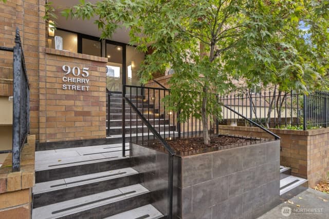 Property photo for 905 Cherry Street #601, Seattle