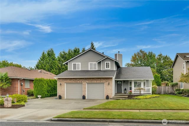Property photo for 933 23rd Street Nw, Puyallup