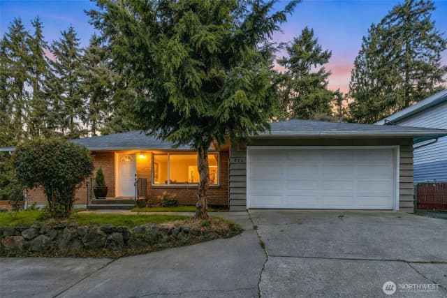 Property photo for 836 Sw 128th Street, Seattle