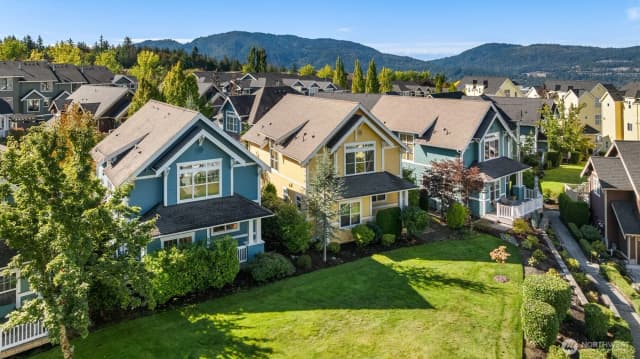Property photo for 1912 Ne Kincaid Walk, Issaquah