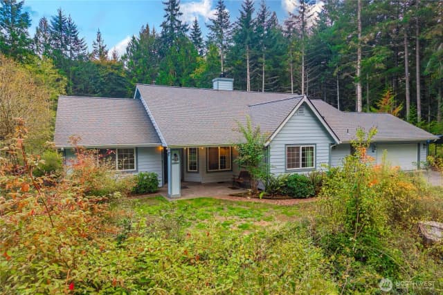 Property photo for 4644 Grand Fir Lane Nw, Olympia