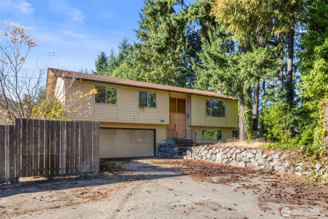 Property photo for 7545 Old Military Road Ne, Bremerton