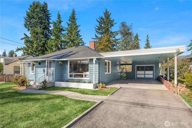 Property photo for 307 Tamarack Avenue, Everett