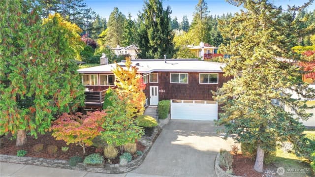 Property photo for 7523 143rd Avenue Ne, Redmond