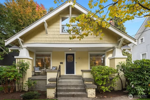 Property photo for 5722 Keystone Place N, Seattle