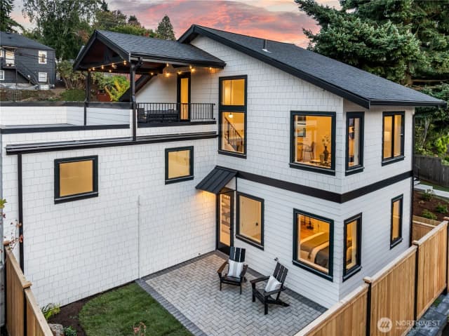 Property photo for 3644 33rd Avenue W, Seattle