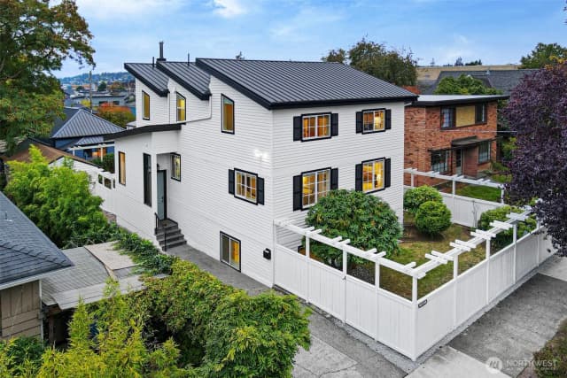 Property photo for 1107 Nw 64th Street, Seattle