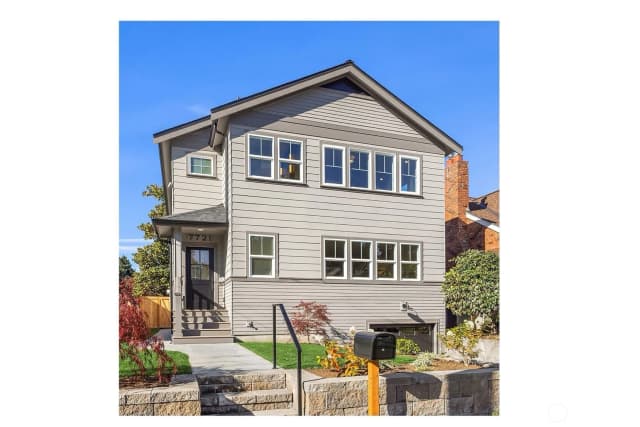 Property photo for 7721 Sunnyside Avenue N, Seattle