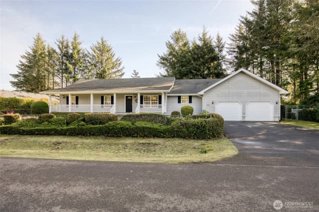 Property photo for 646 Woodland Loop Ne, Ocean Shores