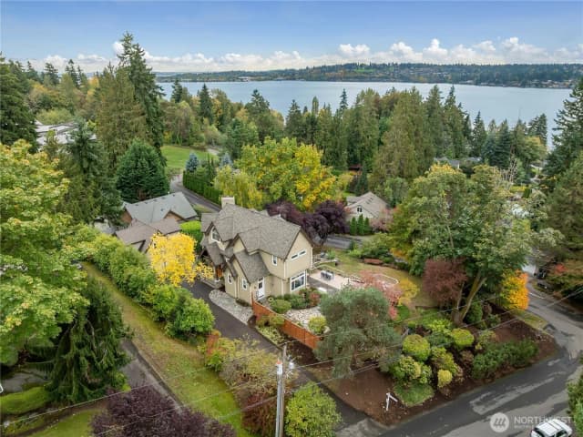Property photo for 6405 Ne 129th Place, Kirkland