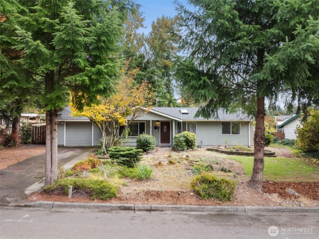 Property photo for 31708 7th Avenue S, Federal Way