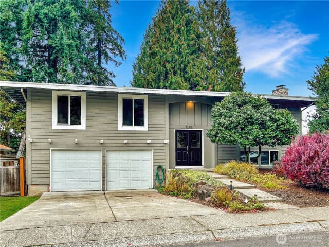 Property photo for 13815 116th Place Ne, Kirkland