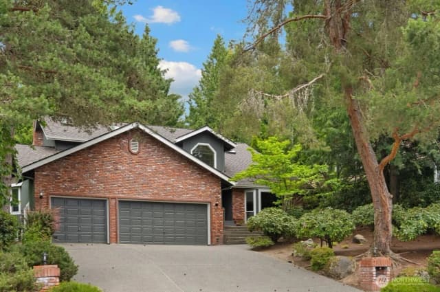 Property photo for 14210 207th Place Ne, Woodinville