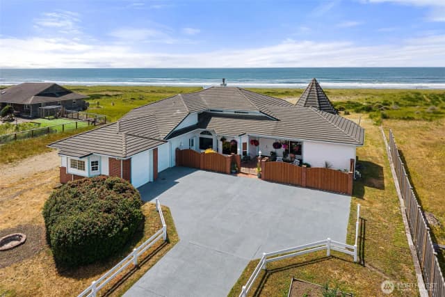 Property photo for 1981 Grey Gull Lane S, Westport