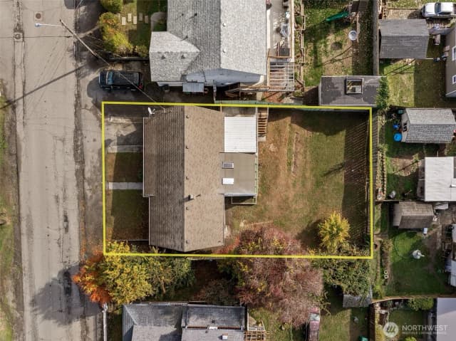 Property photo for 2013 E 16th Street, Bremerton