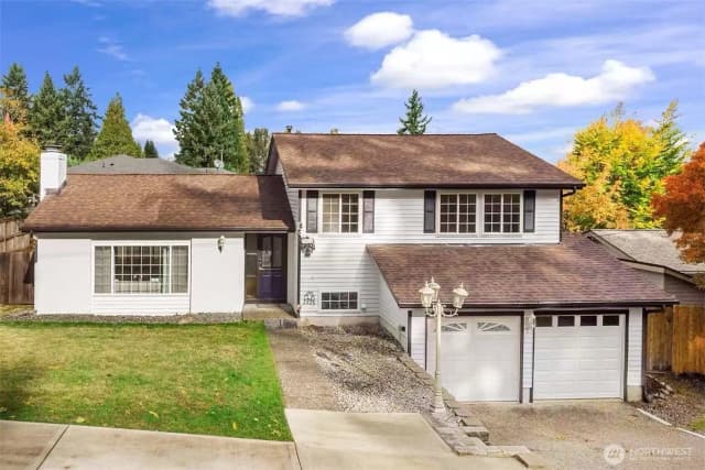 Property photo for 15414 Se 17th Street, Bellevue