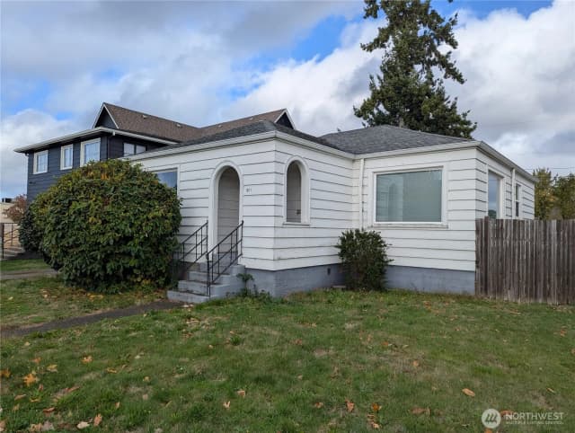 Property photo for 1611 4th Street, Marysville