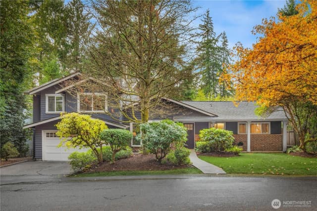 Property photo for 4817 91st Avenue Se, Mercer Island