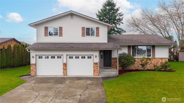 Property photo for 807 Wayne Drive, Centralia