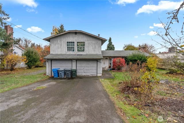 Property photo for 8609 61st Avenue E, Puyallup