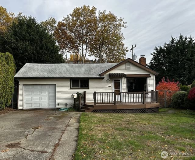 Property photo for 9022 36th Avenue Sw, Seattle
