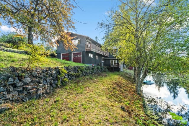 Property photo for 1305 336th Street S, Roy