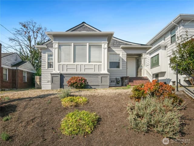 Property photo for 2205 31st Avenue S, Seattle