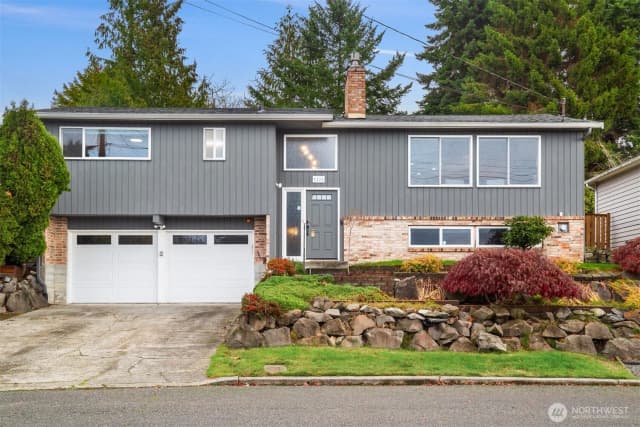 Property photo for 1221 Coronado Place, Edmonds