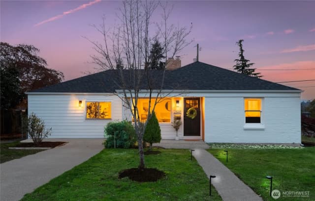 Property photo for 2460 S 121 Street, Burien