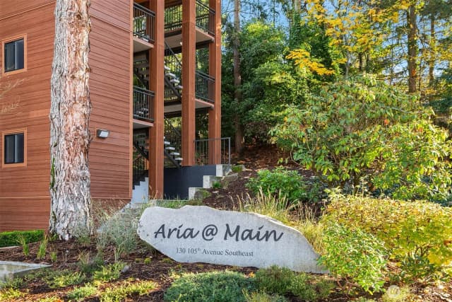 Property photo for 130 105th Avenue Se #c-314, Bellevue