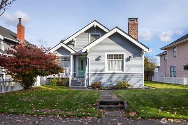 Property photo for 3427 Oakes Avenue, Everett