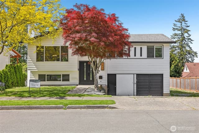 Property photo for 2531 Smithers Avenue S, Renton