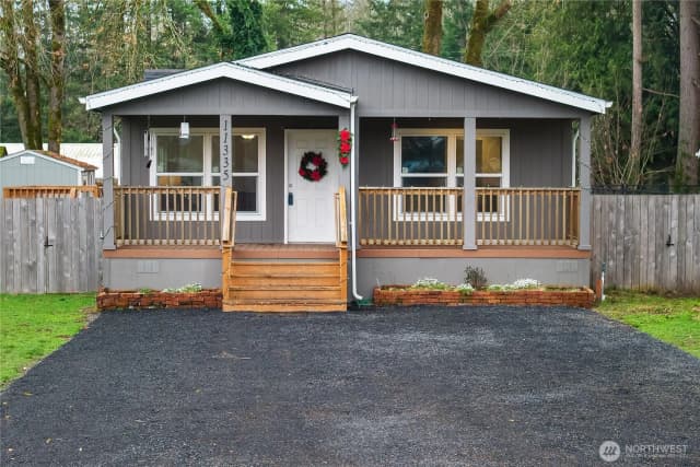 Property photo for 11335 Entree View Drive Sw, Olympia