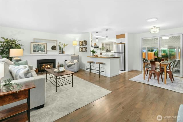 Property photo for 813 Kirkland Avenue Ne, Renton