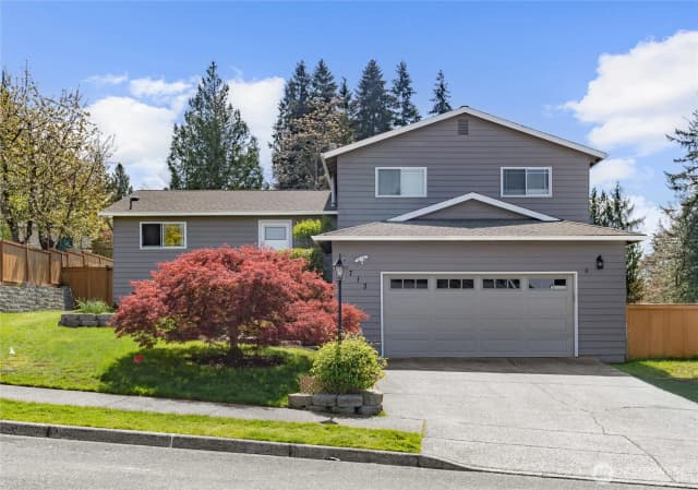 Property photo for 2713 Ne 23rd Place, Renton