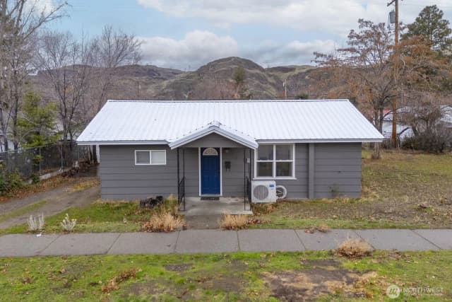 Property photo for 606 Spruce Street, Coulee Dam