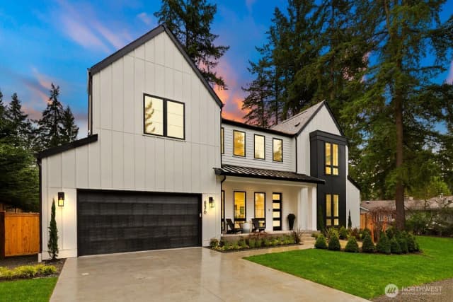 Property photo for 836 130th Avenue Ne, Bellevue
