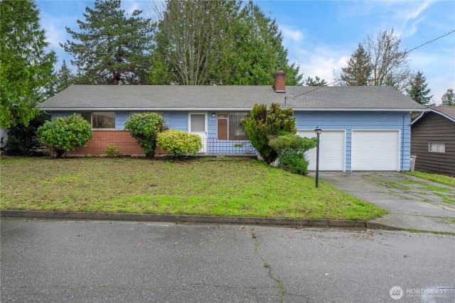 Property photo for 10515 Se 232nd Street, Kent
