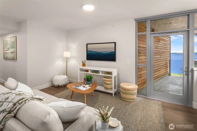 Property photo for 1250 Alki Avenue Sw #3h, Seattle