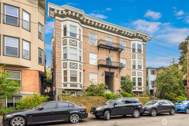 Property photo for 1726 15th Avenue #7, Seattle