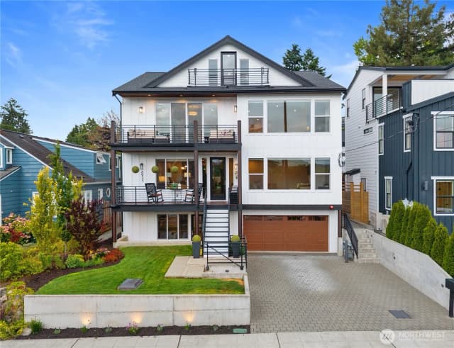 Property photo for 6921 55th Avenue S, Seattle