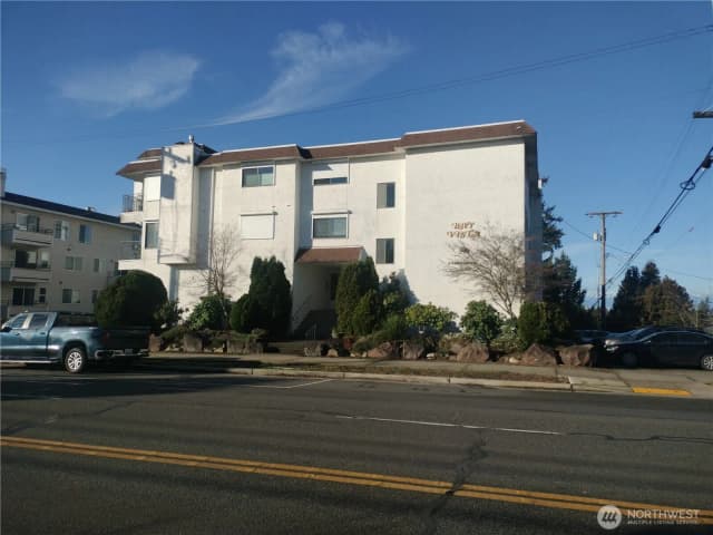 Property photo for 11755 Greenwood Avenue N #203, Seattle