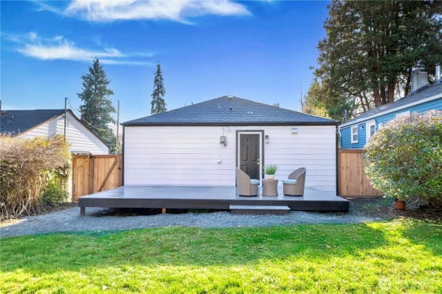 Property photo for 3538 Sw Southern Street, Seattle