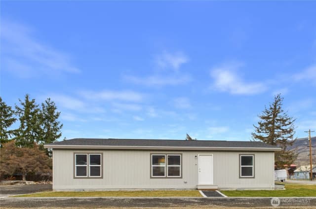 Property photo for 401 2nd Street Sw, Rock Island