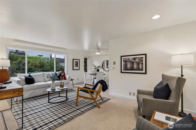 Property photo for 2111 E John Street #202, Seattle