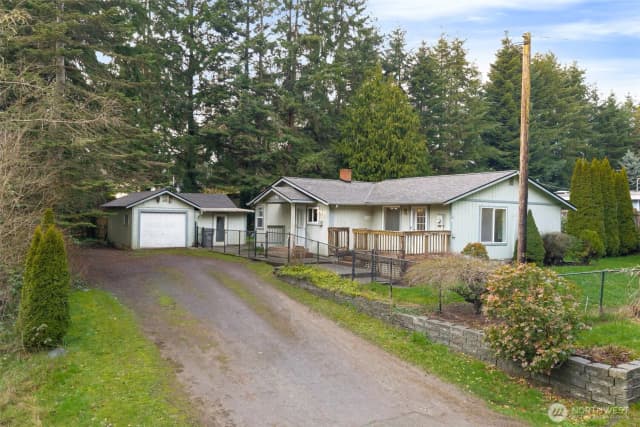Property photo for 26009 Barrett Road Ne, Kingston