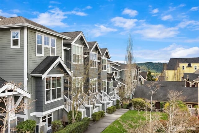 Property photo for 1848 Ne Kenyon Court, Issaquah